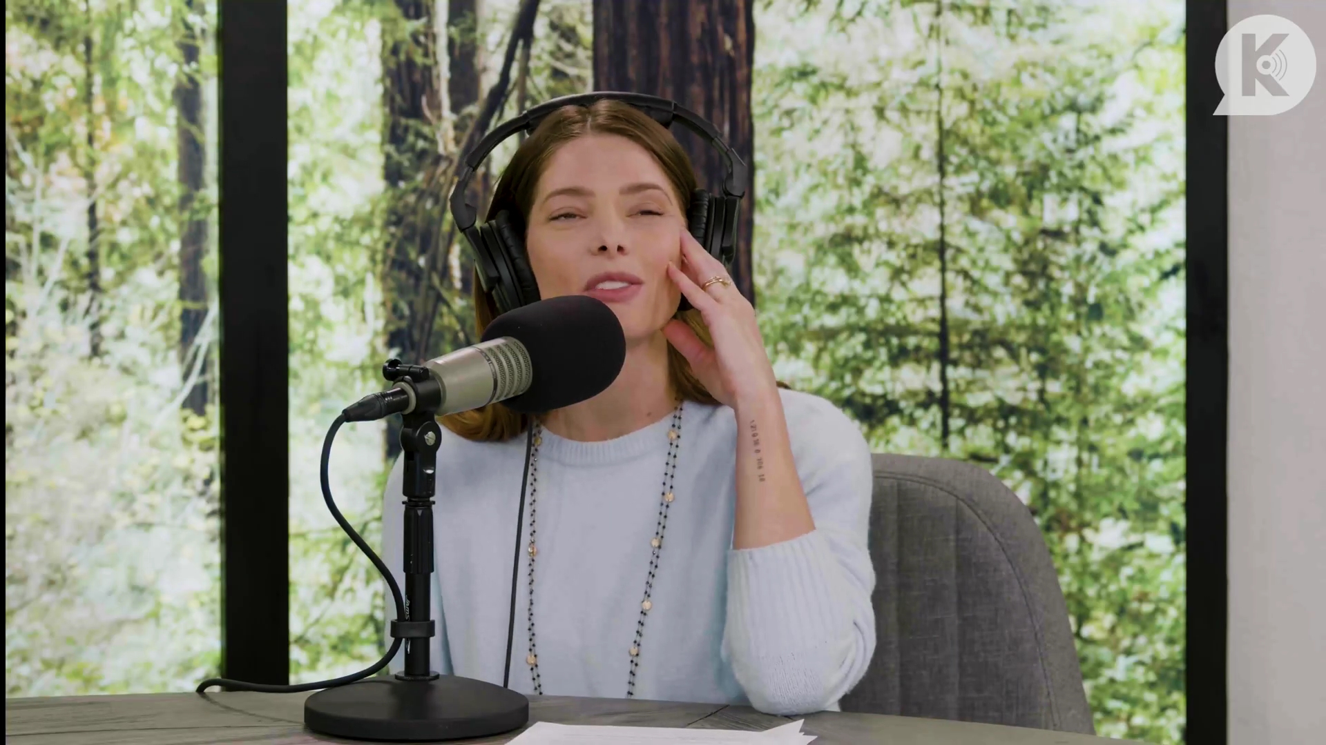 Ashley-Greene-dot-nl_TheTwilightEffect-Aflevering17JacksonRathbone1023.jpg Ashley-Greene-dot-nl_TheTwilightEffect-Aflevering17JacksonRathbone1023.jpg