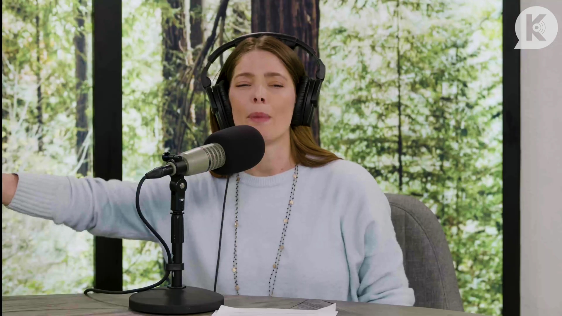 Ashley-Greene-dot-nl_TheTwilightEffect-Aflevering17JacksonRathbone1376.jpg Ashley-Greene-dot-nl_TheTwilightEffect-Aflevering17JacksonRathbone1376.jpg