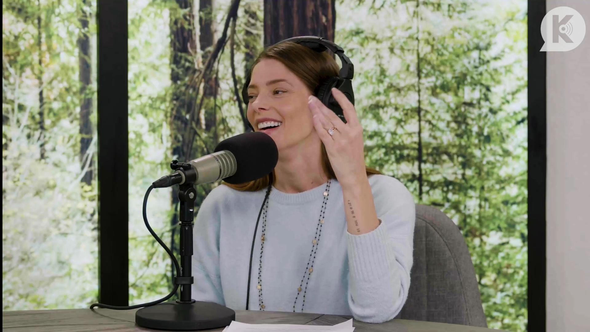 Ashley-Greene-dot-nl_TheTwilightEffect-Aflevering17JacksonRathbone1436.jpg Ashley-Greene-dot-nl_TheTwilightEffect-Aflevering17JacksonRathbone1436.jpg