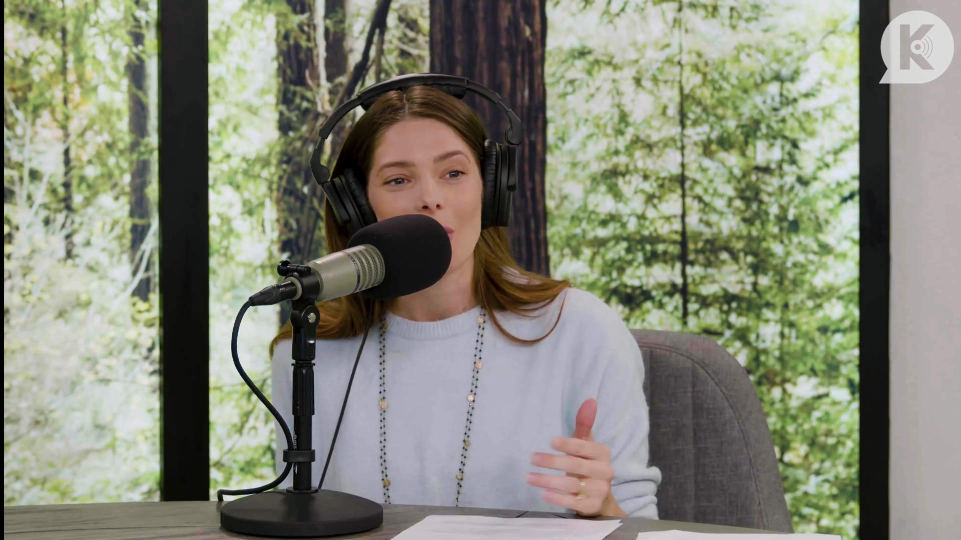 Ashley-Greene-dot-nl_TheTwilightEffect-Aflevering17JacksonRathbone2005.jpg Ashley-Greene-dot-nl_TheTwilightEffect-Aflevering17JacksonRathbone2005.jpg