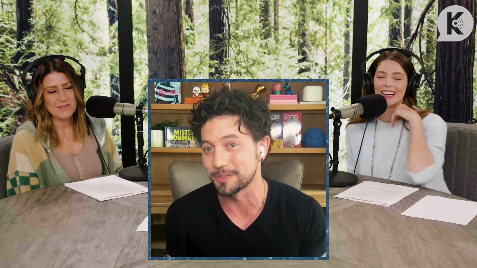 Ashley-Greene-dot-nl_TheTwilightEffect-Aflevering17JacksonRathbone2074.jpg Ashley-Greene-dot-nl_TheTwilightEffect-Aflevering17JacksonRathbone2074.jpg