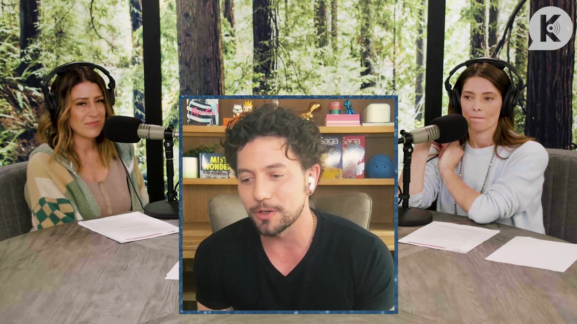 Ashley-Greene-dot-nl_TheTwilightEffect-Aflevering17JacksonRathbone2400.jpg Ashley-Greene-dot-nl_TheTwilightEffect-Aflevering17JacksonRathbone2400.jpg