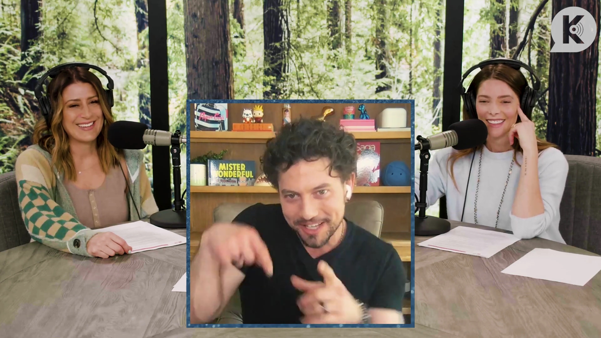 Ashley-Greene-dot-nl_TheTwilightEffect-Aflevering17JacksonRathbone2854.jpg Ashley-Greene-dot-nl_TheTwilightEffect-Aflevering17JacksonRathbone2854.jpg