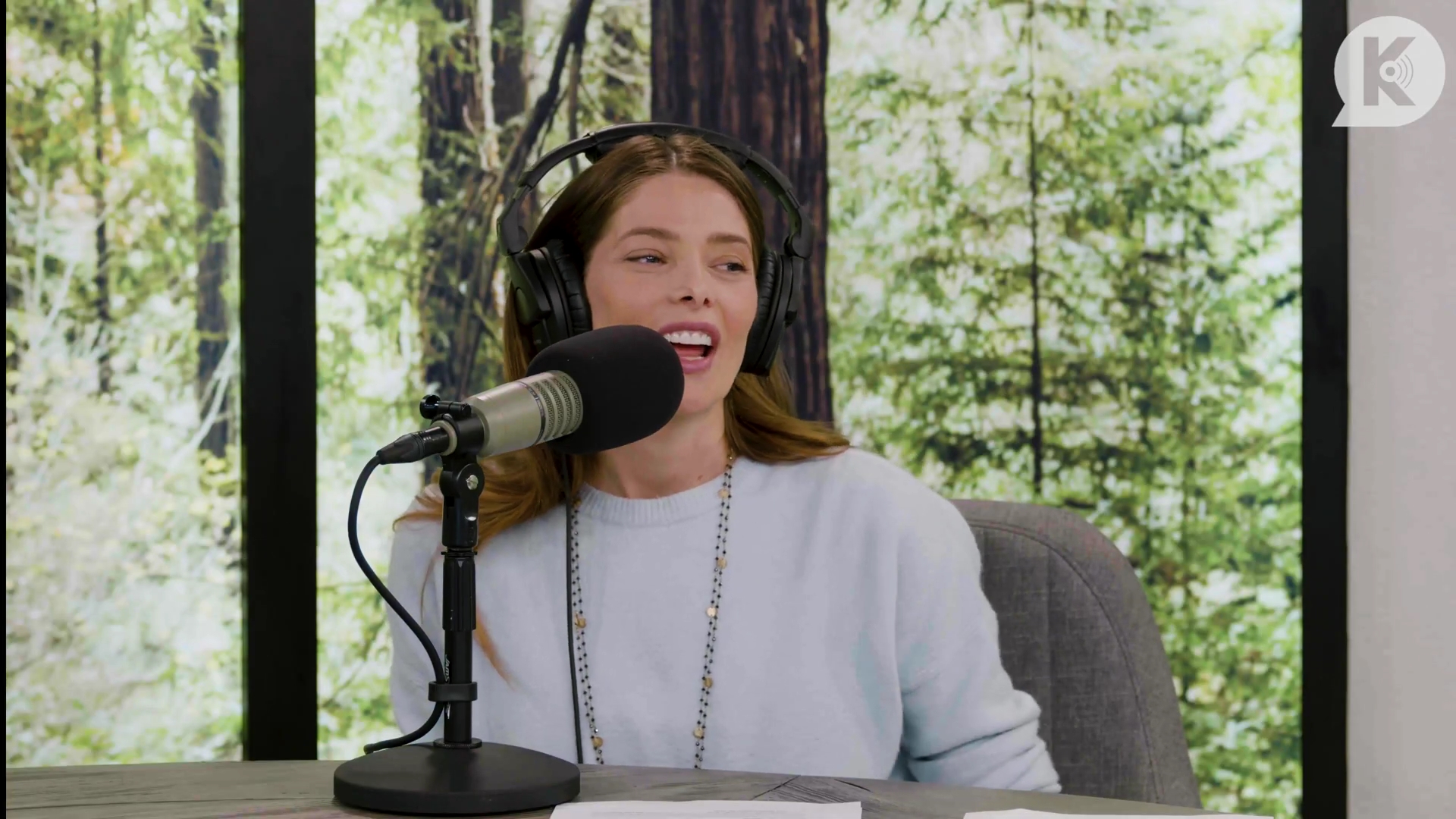 Ashley-Greene-dot-nl_TheTwilightEffect-Aflevering17JacksonRathbone3002.jpg Ashley-Greene-dot-nl_TheTwilightEffect-Aflevering17JacksonRathbone3002.jpg