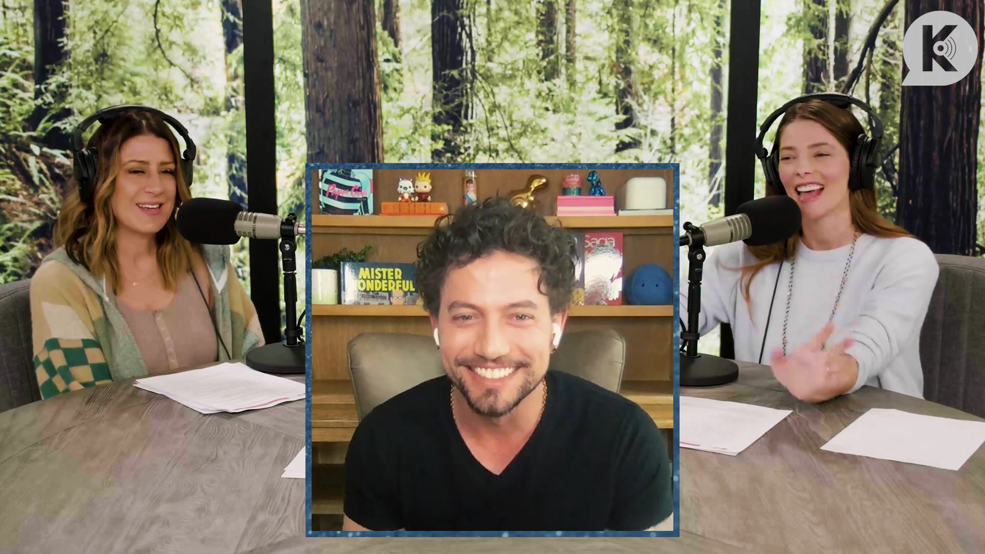 Ashley-Greene-dot-nl_TheTwilightEffect-Aflevering17JacksonRathbone3724.jpg Ashley-Greene-dot-nl_TheTwilightEffect-Aflevering17JacksonRathbone3724.jpg