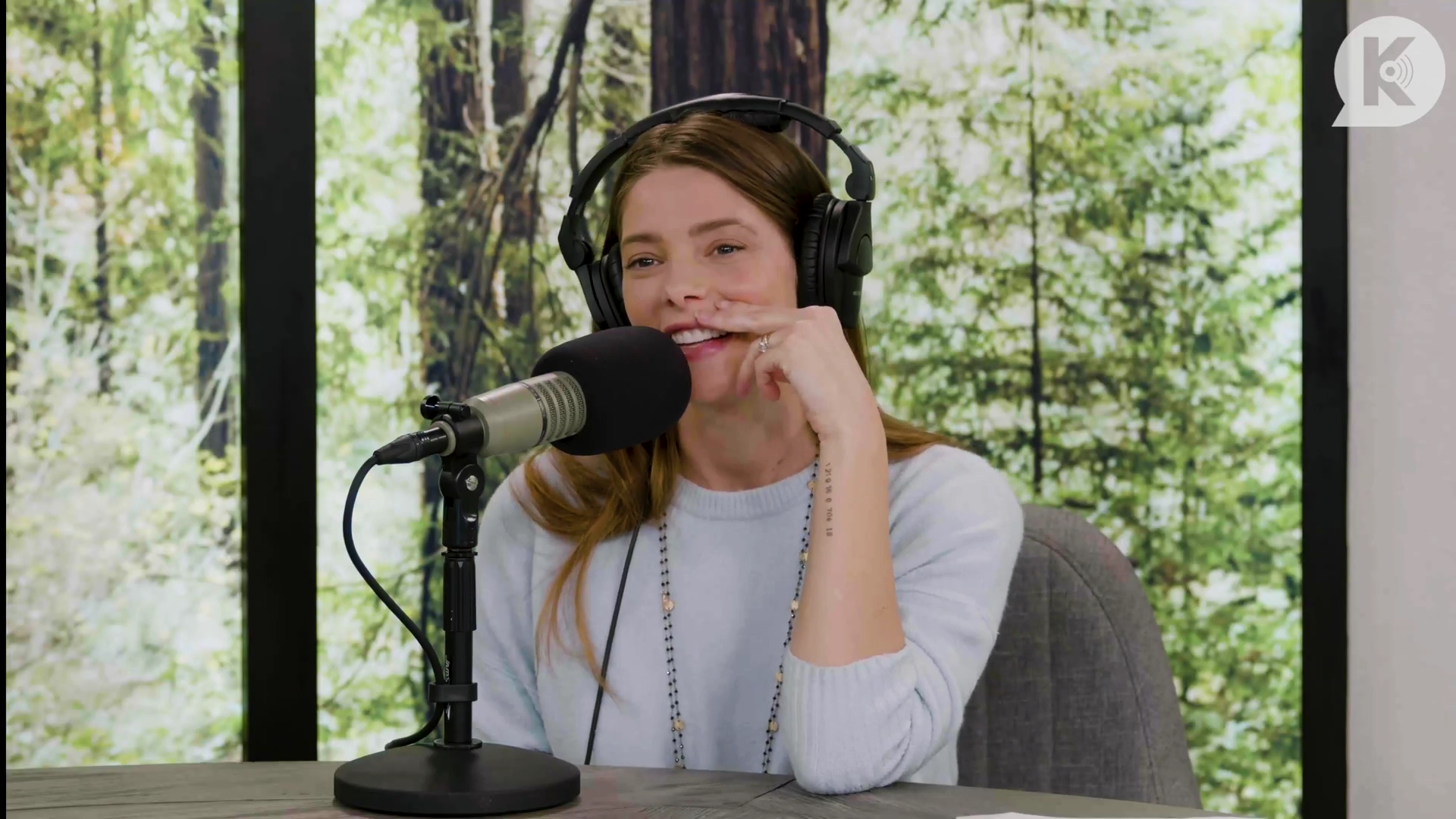 Ashley-Greene-dot-nl_TheTwilightEffect-Aflevering17JacksonRathbone3780.jpg Ashley-Greene-dot-nl_TheTwilightEffect-Aflevering17JacksonRathbone3780.jpg