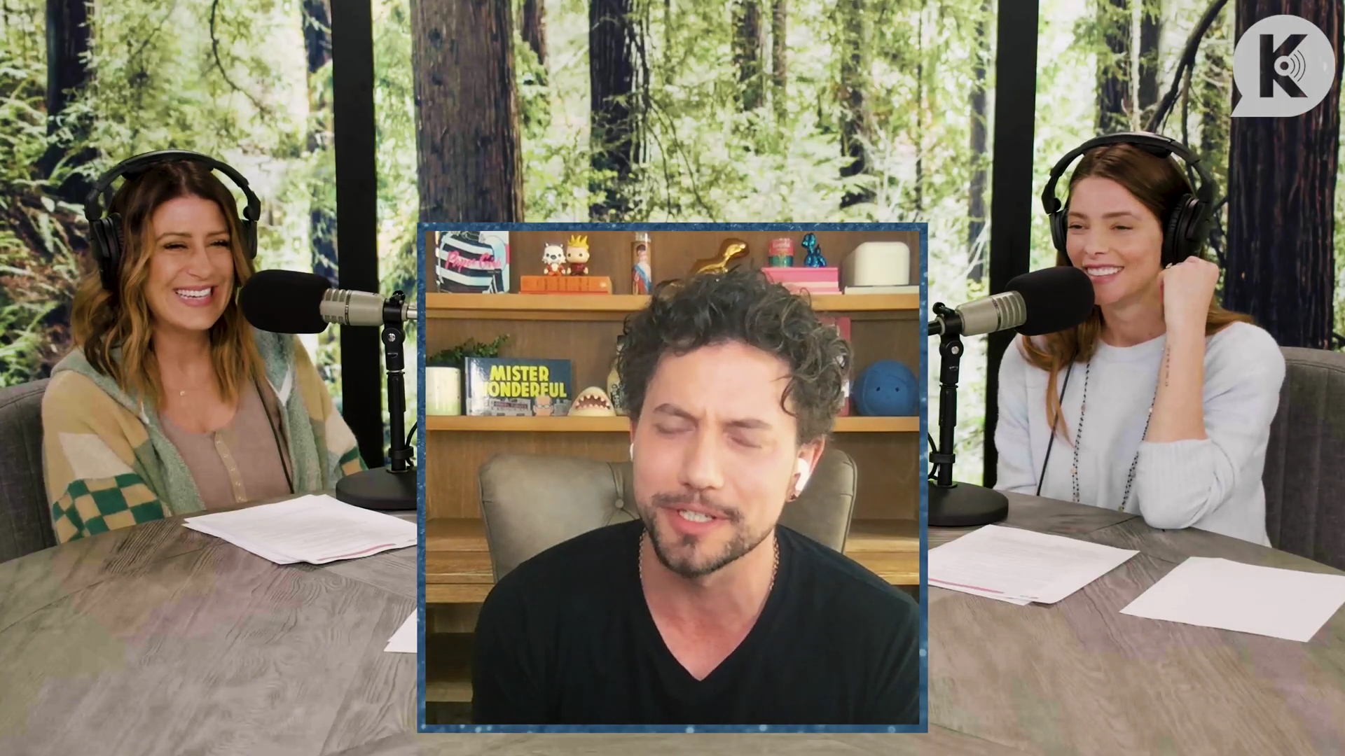 Ashley-Greene-dot-nl_TheTwilightEffect-Aflevering17JacksonRathbone4002.jpg Ashley-Greene-dot-nl_TheTwilightEffect-Aflevering17JacksonRathbone4002.jpg