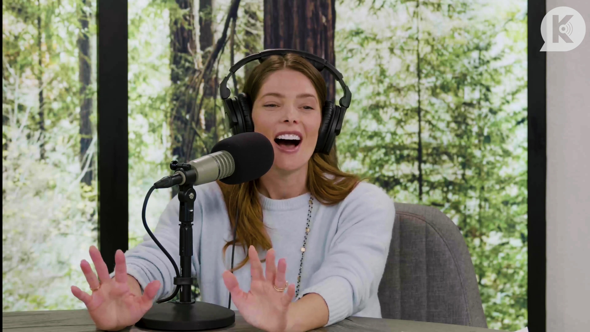 Ashley-Greene-dot-nl_TheTwilightEffect-Aflevering17JacksonRathbone4045.jpg Ashley-Greene-dot-nl_TheTwilightEffect-Aflevering17JacksonRathbone4045.jpg