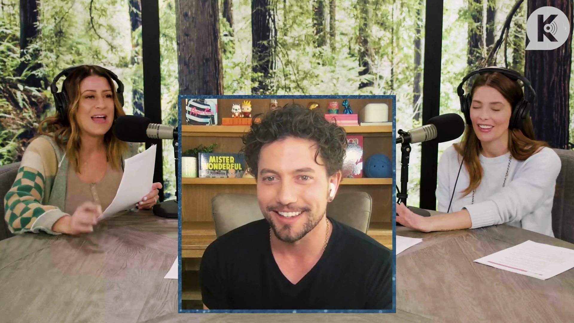 Ashley-Greene-dot-nl_TheTwilightEffect-Aflevering17JacksonRathbone4330.jpg Ashley-Greene-dot-nl_TheTwilightEffect-Aflevering17JacksonRathbone4330.jpg