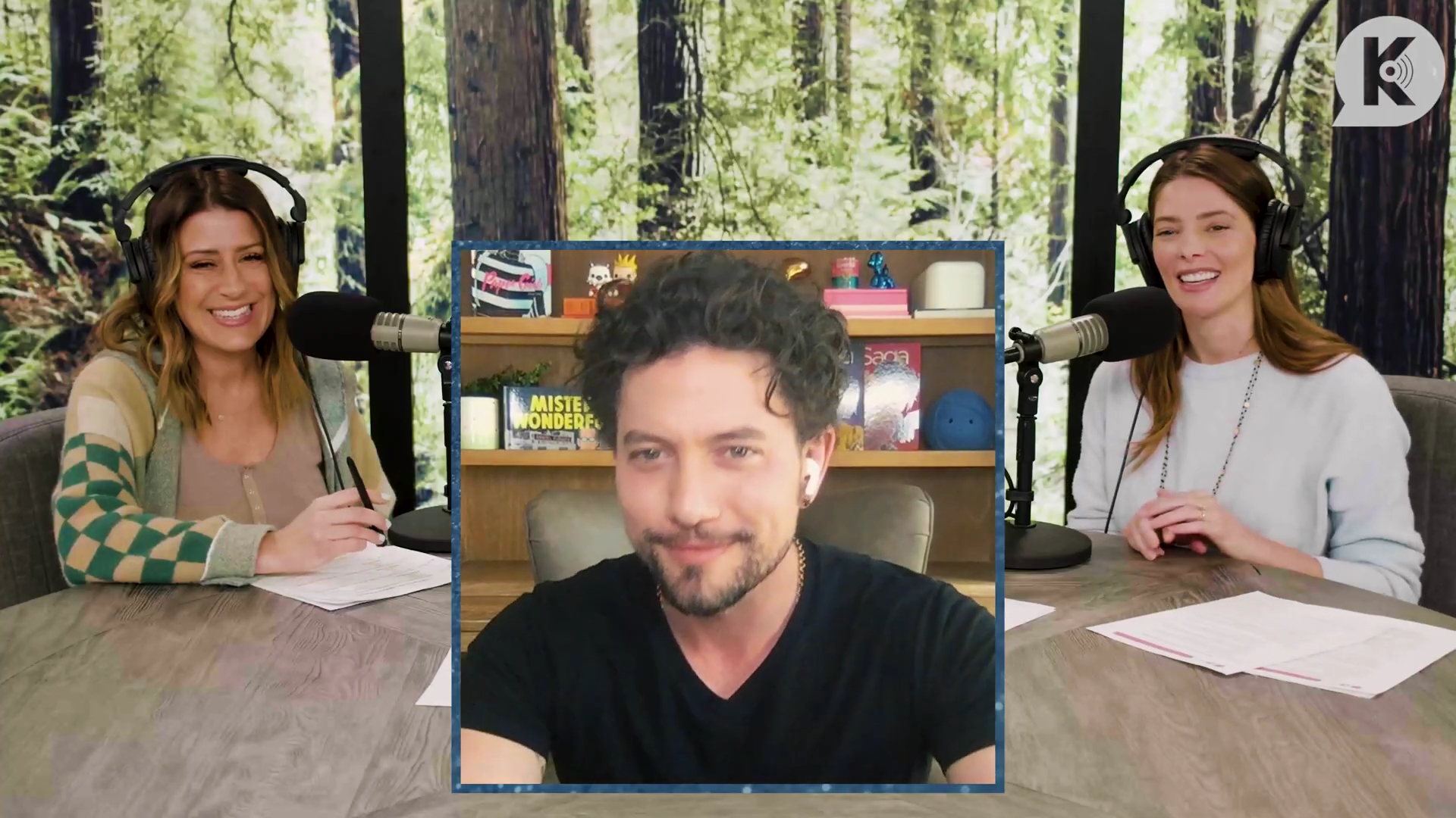 Ashley-Greene-dot-nl_TheTwilightEffect-Aflevering17JacksonRathbone4465.jpg Ashley-Greene-dot-nl_TheTwilightEffect-Aflevering17JacksonRathbone4465.jpg