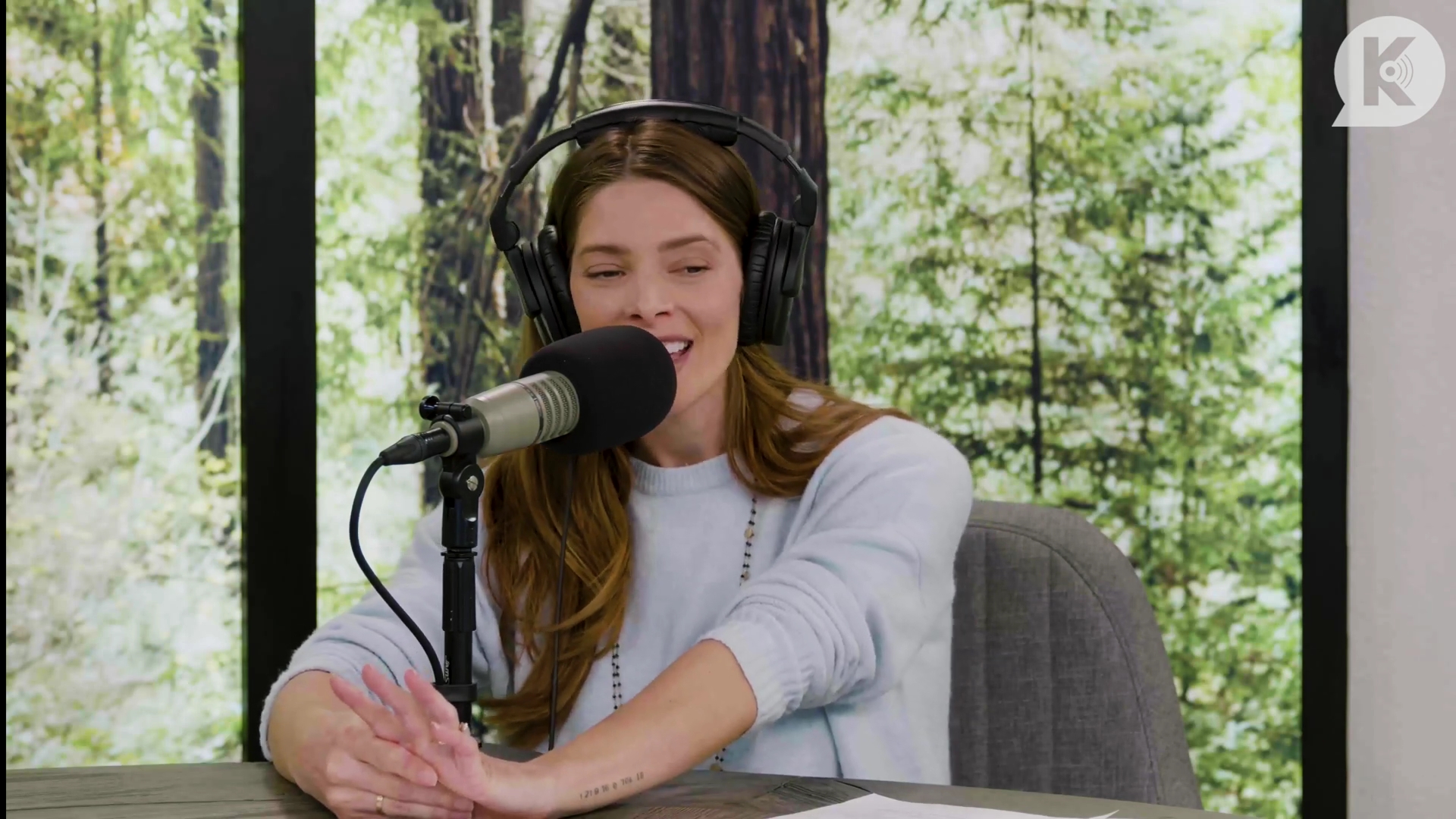 Ashley-Greene-dot-nl_TheTwilightEffect-Aflevering17JacksonRathbone4604.jpg Ashley-Greene-dot-nl_TheTwilightEffect-Aflevering17JacksonRathbone4604.jpg