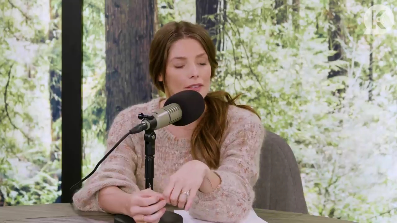 Ashley-Greene-dot-nl_TheTwilightEffectwithGregMooradian0919.jpg Ashley-Greene-dot-nl_TheTwilightEffectwithGregMooradian0919.jpg