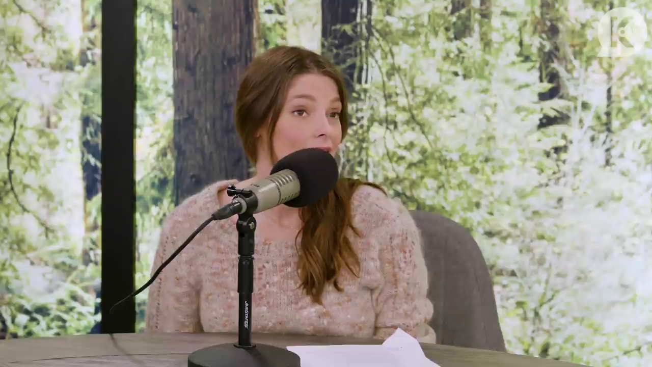 Ashley-Greene-dot-nl_TheTwilightEffectwithGregMooradian1935.jpg