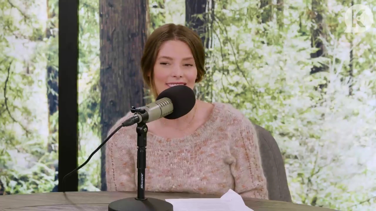 Ashley-Greene-dot-nl_TheTwilightEffectwithGregMooradian2019.jpg