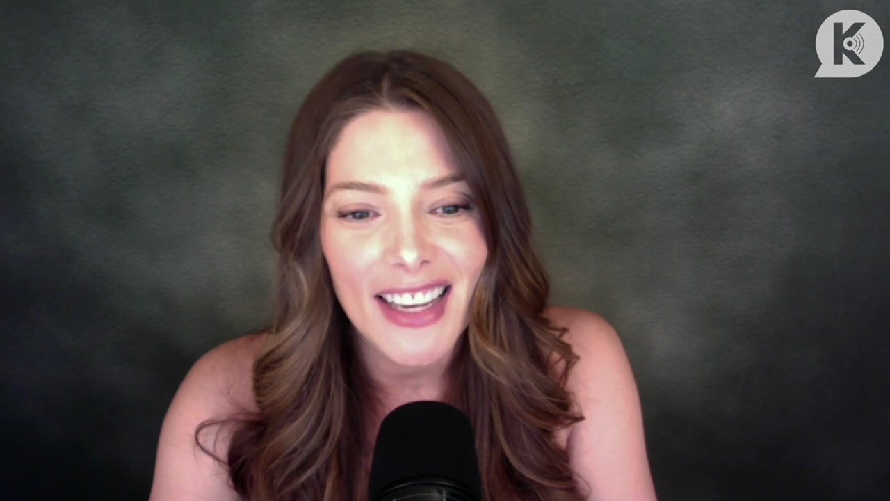 Ashley-Greene-dot-nl_TheTwilightEffect-BreakingDawnPart1RewatchPart1of3-0054.jpg