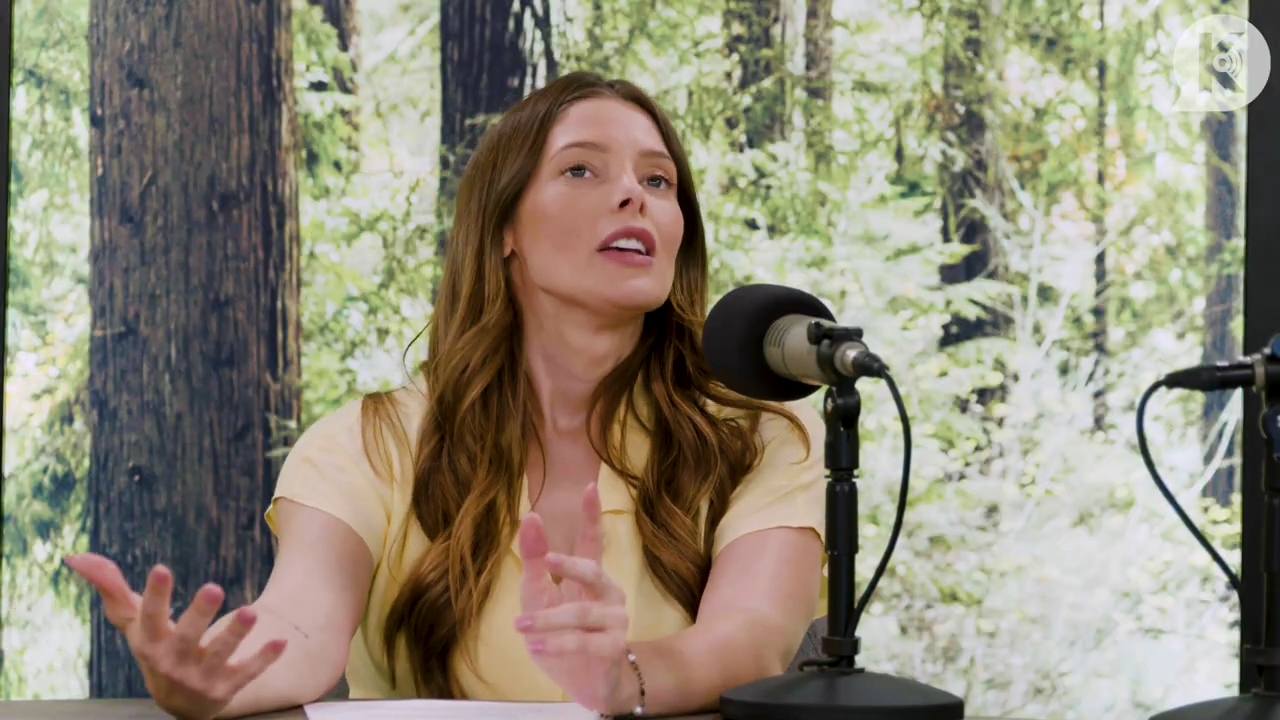 Ashley-Greene-dot-nl_TheTwilightEffect-BreakingDawnPart1RewatchPart1of3-0228.jpg Ashley-Greene-dot-nl_TheTwilightEffect-BreakingDawnPart1RewatchPart1of3-0228.jpg