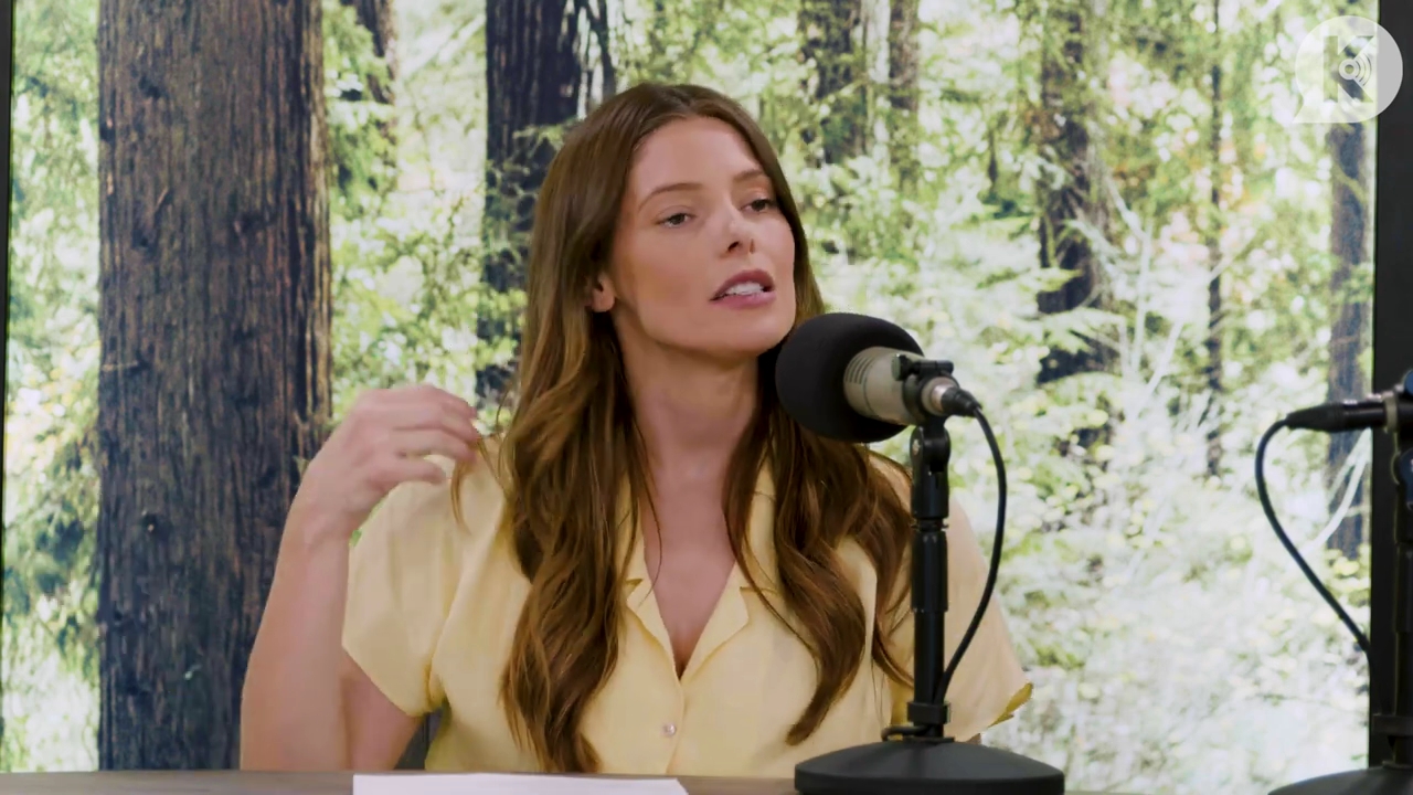 Ashley-Greene-dot-nl_TheTwilightEffect-BreakingDawnPart1RewatchPart1of3-0263.jpg