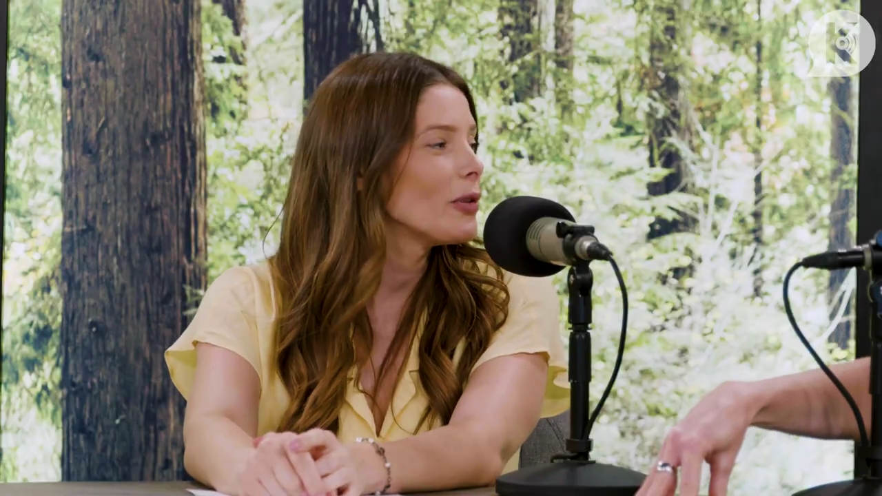 Ashley-Greene-dot-nl_TheTwilightEffect-BreakingDawnPart1RewatchPart1of3-0583.jpg Ashley-Greene-dot-nl_TheTwilightEffect-BreakingDawnPart1RewatchPart1of3-0583.jpg