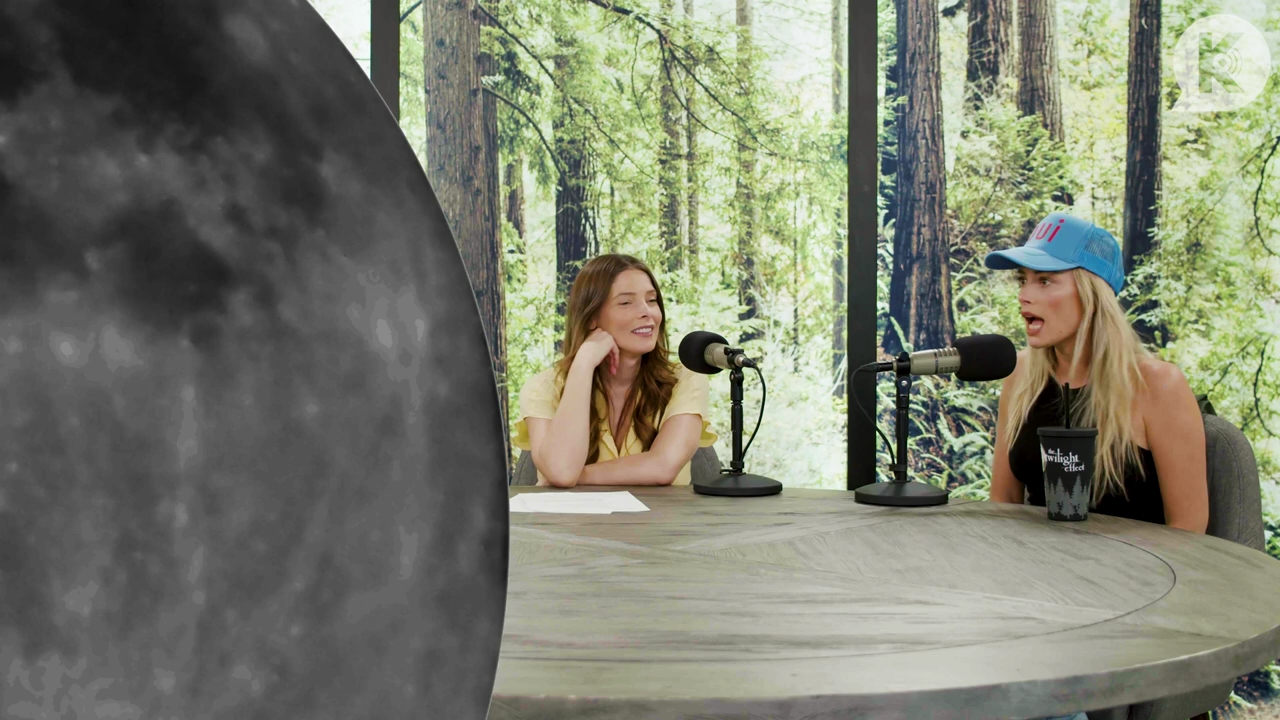 Ashley-Greene-dot-nl_TheTwilightEffect-BreakingDawnPart1RewatchPart1of3-0596.jpg Ashley-Greene-dot-nl_TheTwilightEffect-BreakingDawnPart1RewatchPart1of3-0596.jpg