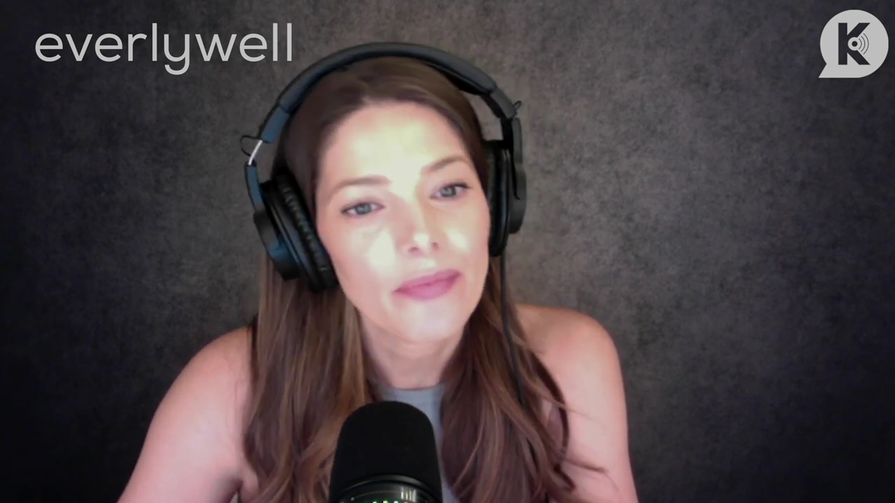 Ashley-Greene-dot-nl_TheTwilightEffect-BreakingDawnPart1RewatchPart1of3-0634.jpg Ashley-Greene-dot-nl_TheTwilightEffect-BreakingDawnPart1RewatchPart1of3-0634.jpg