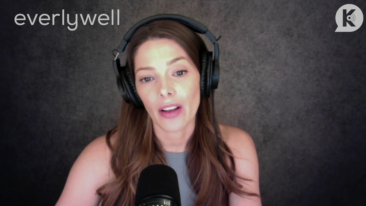 Ashley-Greene-dot-nl_TheTwilightEffect-BreakingDawnPart1RewatchPart1of3-0704.jpg Ashley-Greene-dot-nl_TheTwilightEffect-BreakingDawnPart1RewatchPart1of3-0704.jpg