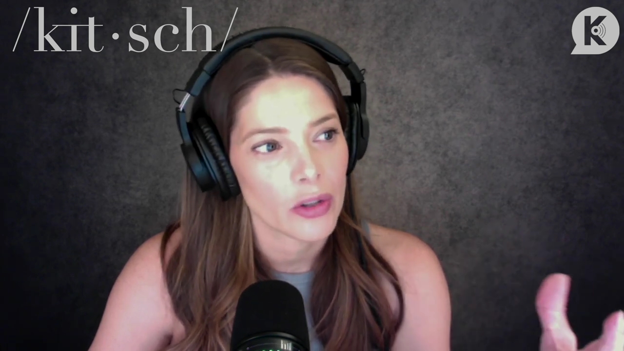 Ashley-Greene-dot-nl_TheTwilightEffect-BreakingDawnPart1RewatchPart1of3-0797.jpg Ashley-Greene-dot-nl_TheTwilightEffect-BreakingDawnPart1RewatchPart1of3-0797.jpg