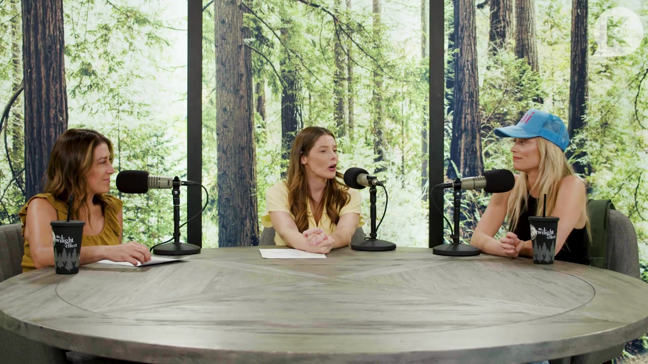 Ashley-Greene-dot-nl_TheTwilightEffect-BreakingDawnPart1RewatchPart1of3-0864.jpg Ashley-Greene-dot-nl_TheTwilightEffect-BreakingDawnPart1RewatchPart1of3-0864.jpg