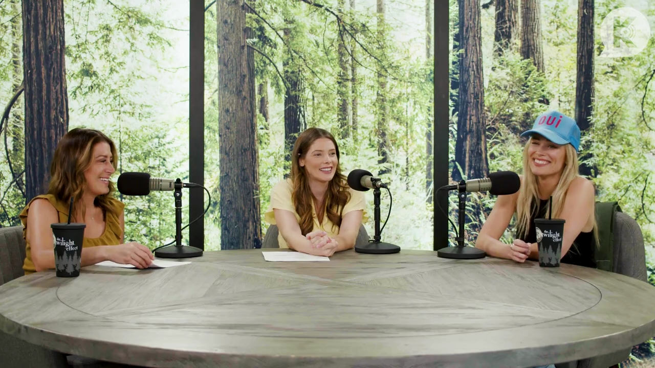 Ashley-Greene-dot-nl_TheTwilightEffect-BreakingDawnPart1RewatchPart1of3-0868.jpg Ashley-Greene-dot-nl_TheTwilightEffect-BreakingDawnPart1RewatchPart1of3-0868.jpg