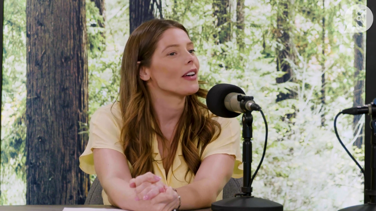 Ashley-Greene-dot-nl_TheTwilightEffect-BreakingDawnPart1RewatchPart1of3-0873.jpg Ashley-Greene-dot-nl_TheTwilightEffect-BreakingDawnPart1RewatchPart1of3-0873.jpg