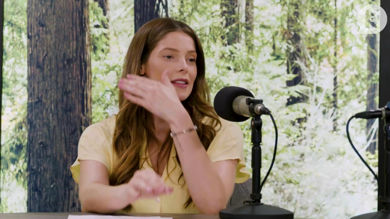 Ashley-Greene-dot-nl_TheTwilightEffect-BreakingDawnPart1RewatchPart1of3-0917.jpg Ashley-Greene-dot-nl_TheTwilightEffect-BreakingDawnPart1RewatchPart1of3-0917.jpg