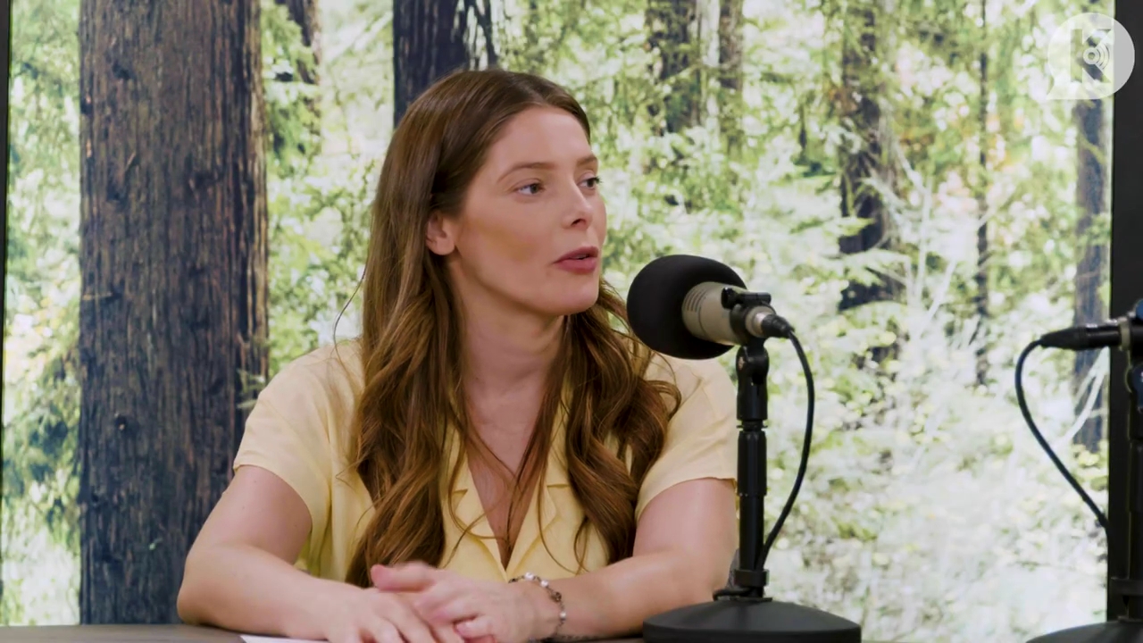 Ashley-Greene-dot-nl_TheTwilightEffect-BreakingDawnPart1RewatchPart1of3-0941.jpg Ashley-Greene-dot-nl_TheTwilightEffect-BreakingDawnPart1RewatchPart1of3-0941.jpg