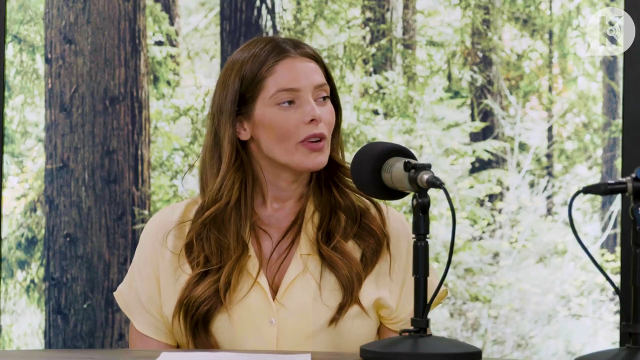 Ashley-Greene-dot-nl_TheTwilightEffect-BreakingDawnPart1RewatchPart1of3-1184.jpg Ashley-Greene-dot-nl_TheTwilightEffect-BreakingDawnPart1RewatchPart1of3-1184.jpg