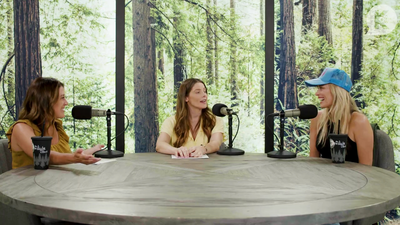 Ashley-Greene-dot-nl_TheTwilightEffect-BreakingDawnPart1RewatchPart1of3-1209.jpg Ashley-Greene-dot-nl_TheTwilightEffect-BreakingDawnPart1RewatchPart1of3-1209.jpg