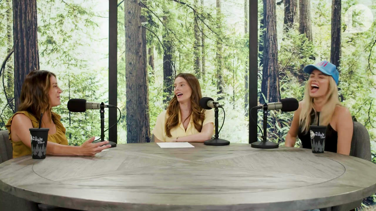 Ashley-Greene-dot-nl_TheTwilightEffect-BreakingDawnPart1RewatchPart1of3-1278.jpg
