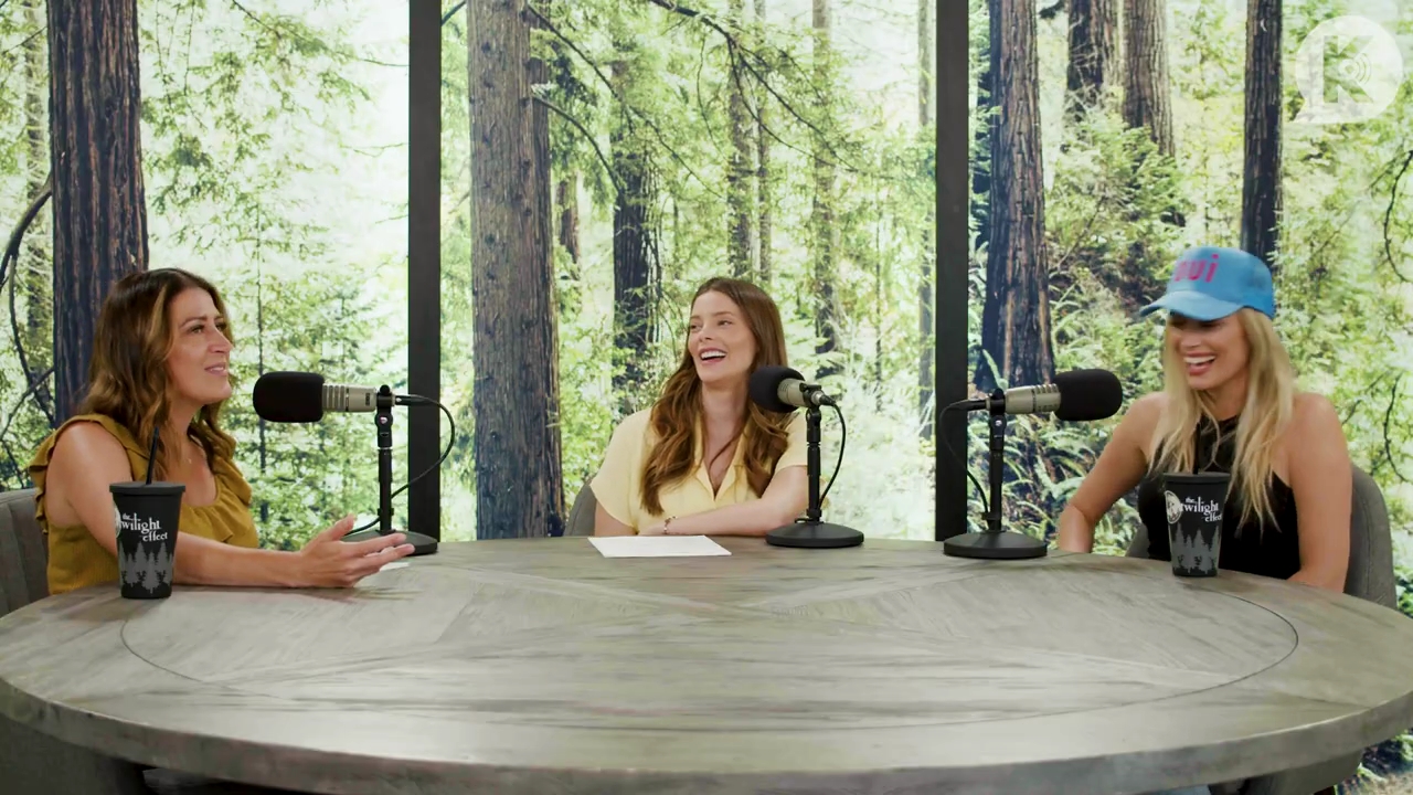 Ashley-Greene-dot-nl_TheTwilightEffect-BreakingDawnPart1RewatchPart1of3-1279.jpg