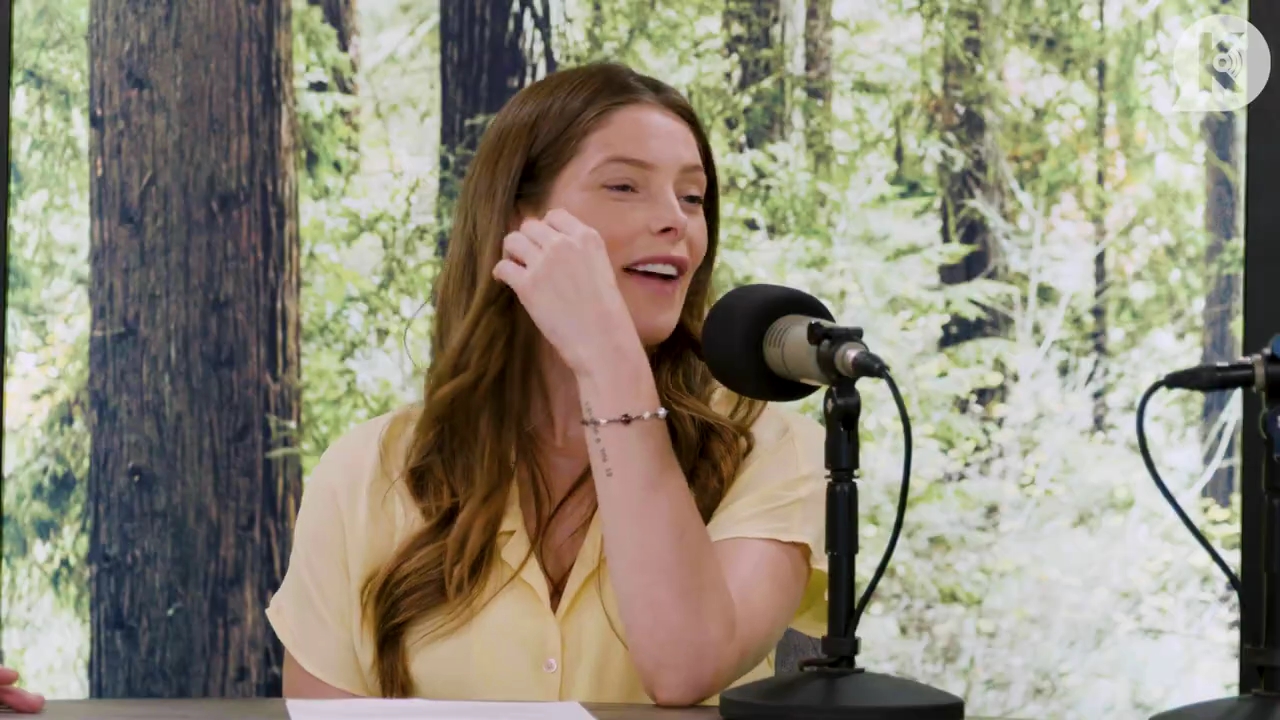 Ashley-Greene-dot-nl_TheTwilightEffect-BreakingDawnPart1RewatchPart1of3-1283.jpg