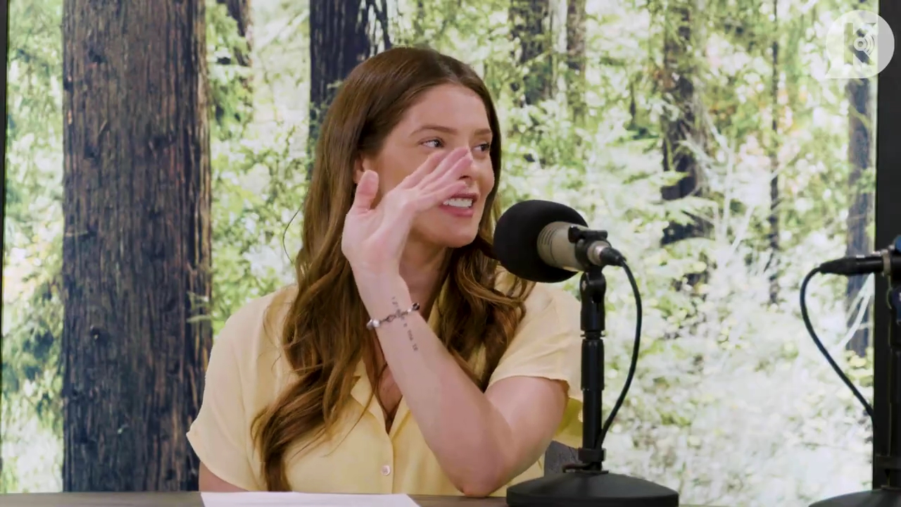 Ashley-Greene-dot-nl_TheTwilightEffect-BreakingDawnPart1RewatchPart1of3-1284.jpg