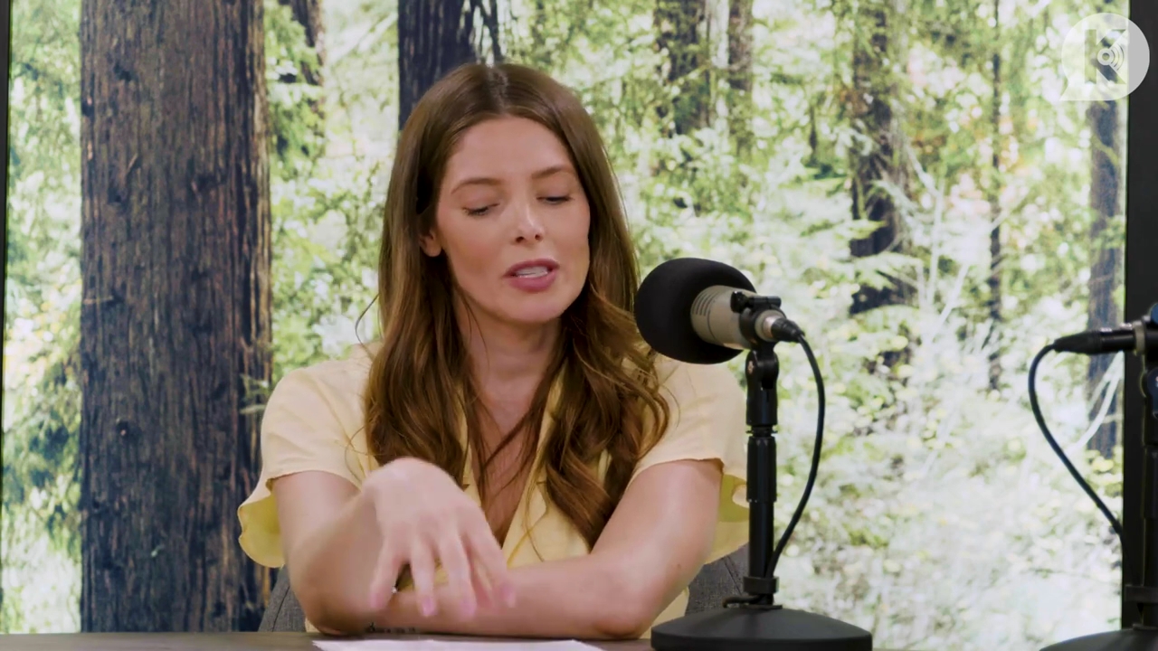 Ashley-Greene-dot-nl_TheTwilightEffect-BreakingDawnPart1RewatchPart1of3-1388.jpg Ashley-Greene-dot-nl_TheTwilightEffect-BreakingDawnPart1RewatchPart1of3-1388.jpg