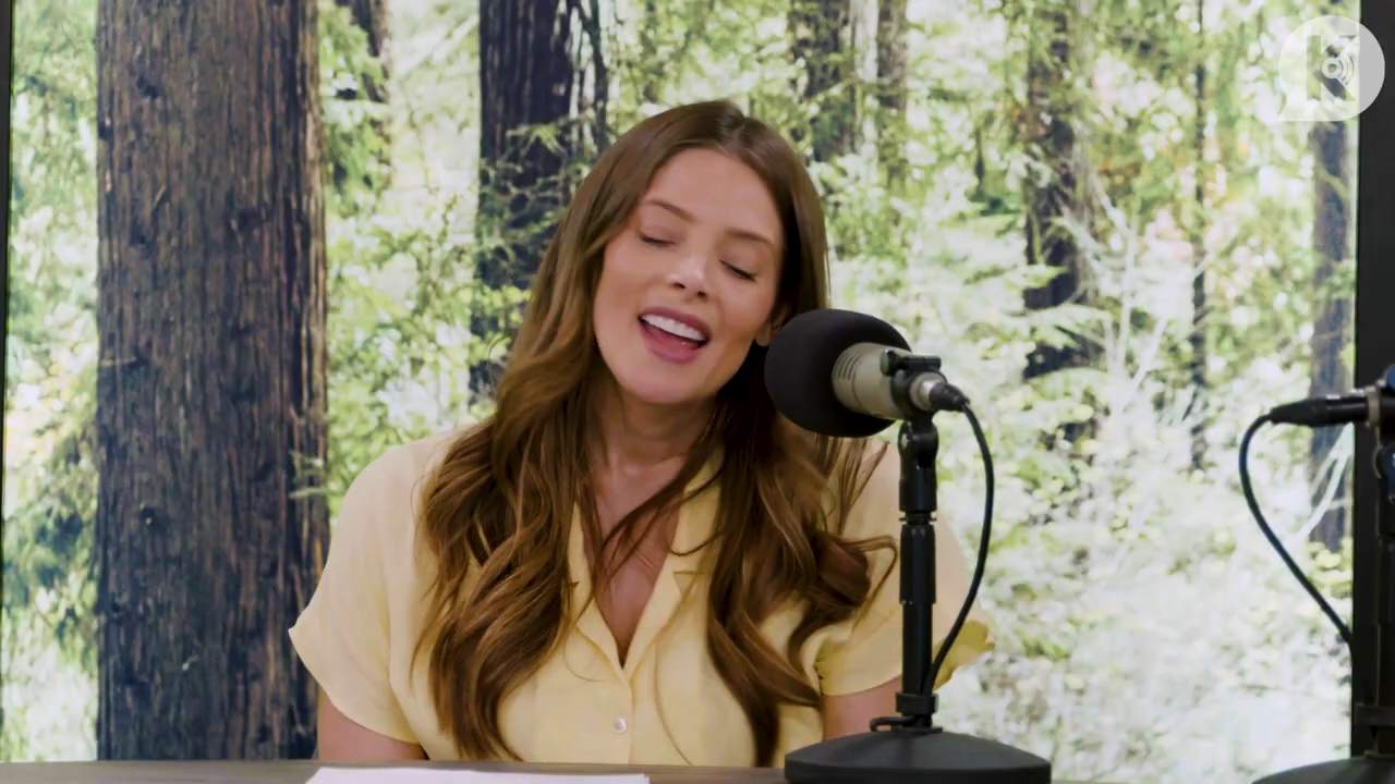 Ashley-Greene-dot-nl_TheTwilightEffect-BreakingDawnPart1RewatchPart1of3-1591.jpg
