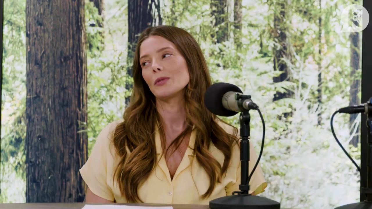Ashley-Greene-dot-nl_TheTwilightEffect-BreakingDawnPart1RewatchPart1of3-1594.jpg