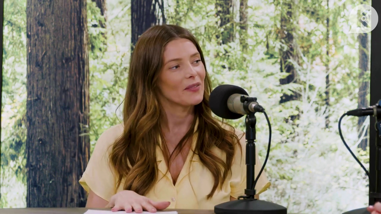 Ashley-Greene-dot-nl_TheTwilightEffect-BreakingDawnPart1RewatchPart1of3-1633.jpg