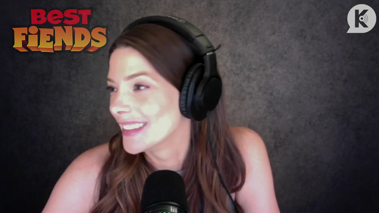 Ashley-Greene-dot-nl_TheTwilightEffect-BreakingDawnPart1RewatchPart1of3-1742.jpg Ashley-Greene-dot-nl_TheTwilightEffect-BreakingDawnPart1RewatchPart1of3-1742.jpg