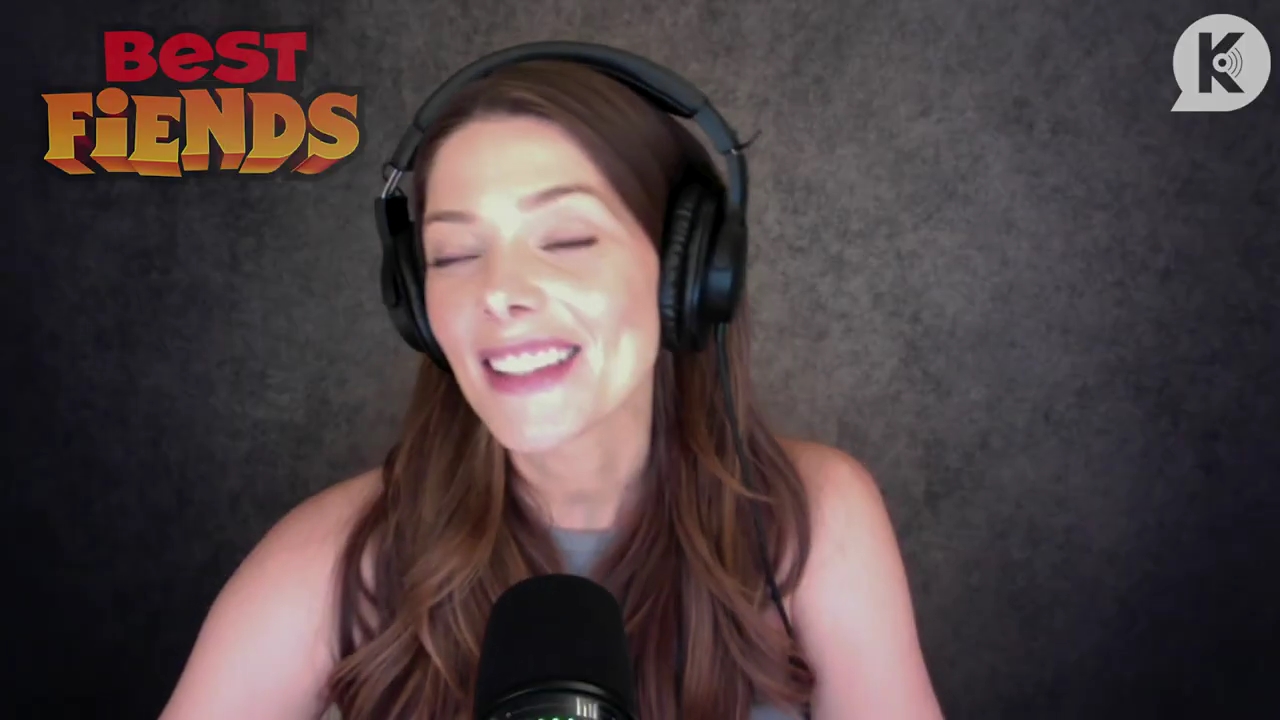 Ashley-Greene-dot-nl_TheTwilightEffect-BreakingDawnPart1RewatchPart1of3-1758.jpg Ashley-Greene-dot-nl_TheTwilightEffect-BreakingDawnPart1RewatchPart1of3-1758.jpg