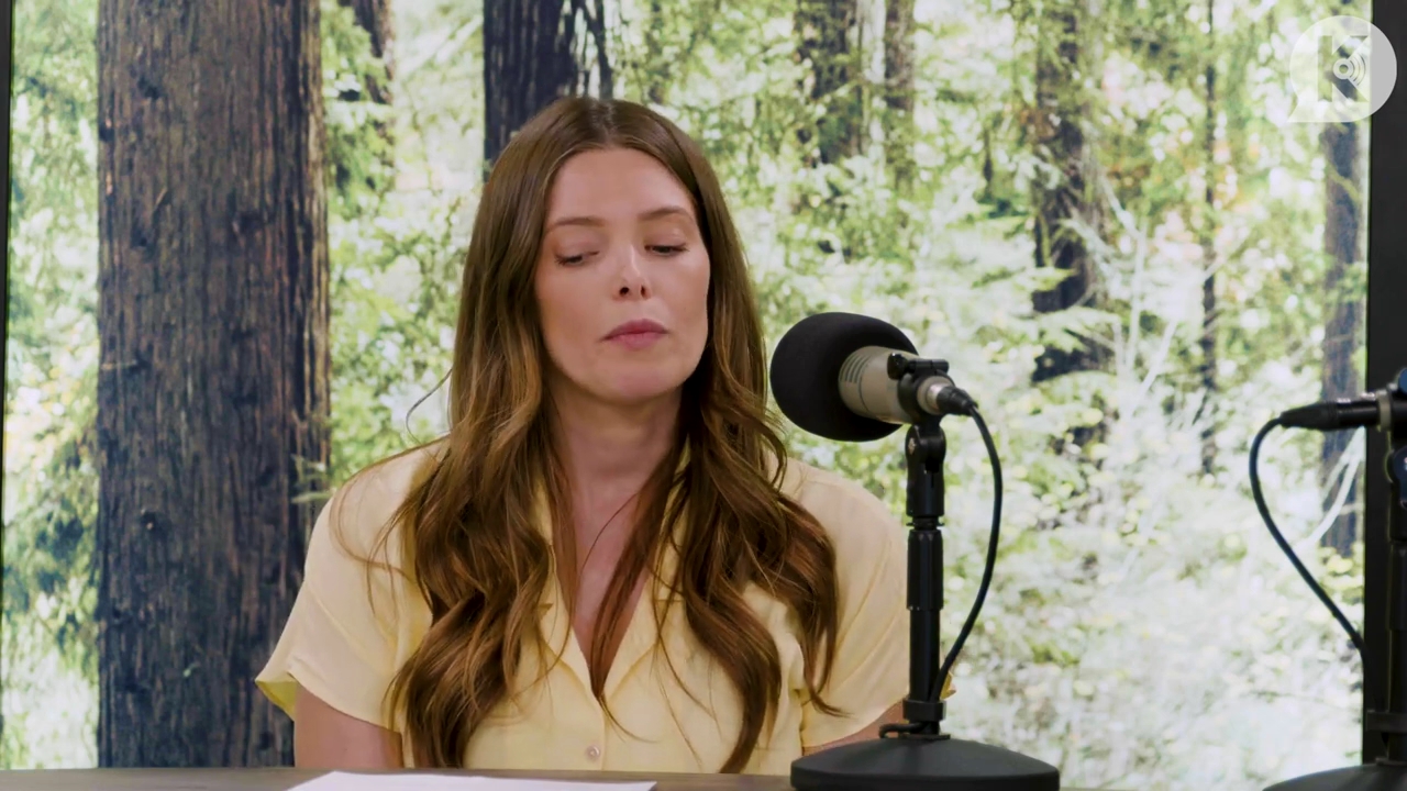 Ashley-Greene-dot-nl_TheTwilightEffect-BreakingDawnPart1RewatchPart1of3-2642.jpg