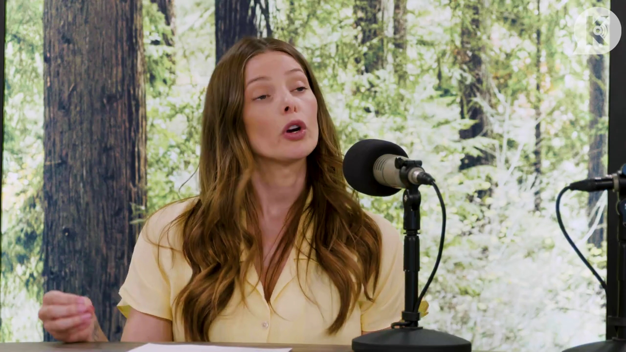 Ashley-Greene-dot-nl_TheTwilightEffect-BreakingDawnPart1RewatchPart1of3-2649.jpg