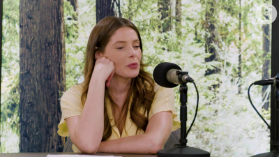 Ashley-Greene-dot-nl_TheTwilightEffect-BreakingDawnPart1RewatchPart1of3-0907.jpg