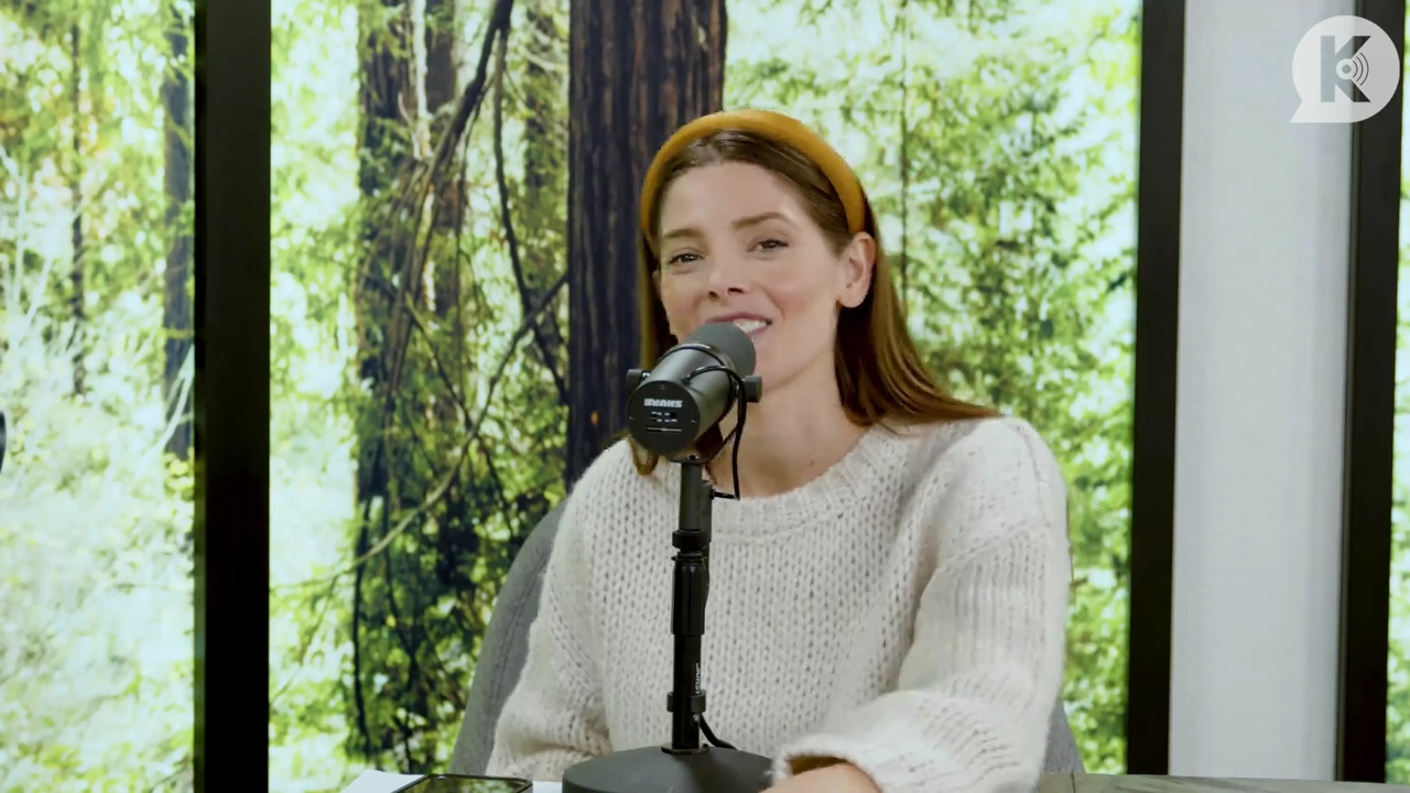 Ashley-Greene-dot-nl_TheTwilightEffect-TwiliightRewatchtPart2of3-0020.jpg Ashley-Greene-dot-nl_TheTwilightEffect-TwiliightRewatchtPart2of3-0020.jpg