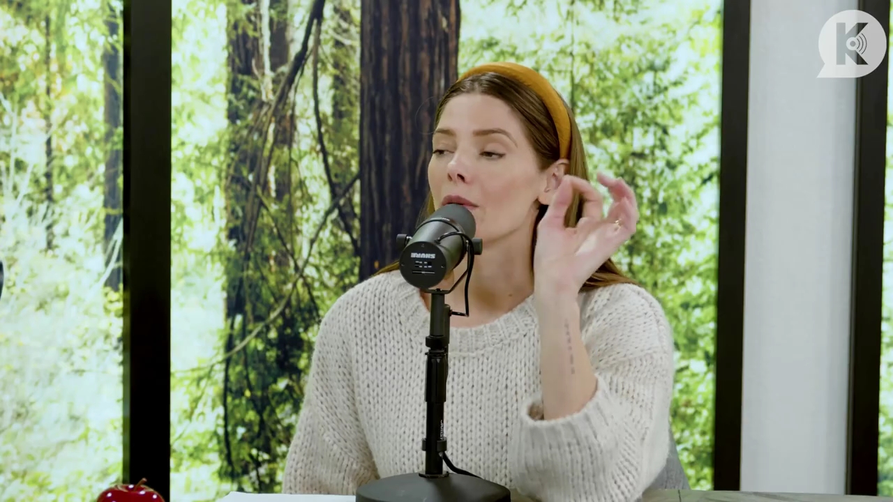 Ashley-Greene-dot-nl_TheTwilightEffect-TwiliightRewatchtPart2of3-0713.jpg Ashley-Greene-dot-nl_TheTwilightEffect-TwiliightRewatchtPart2of3-0713.jpg