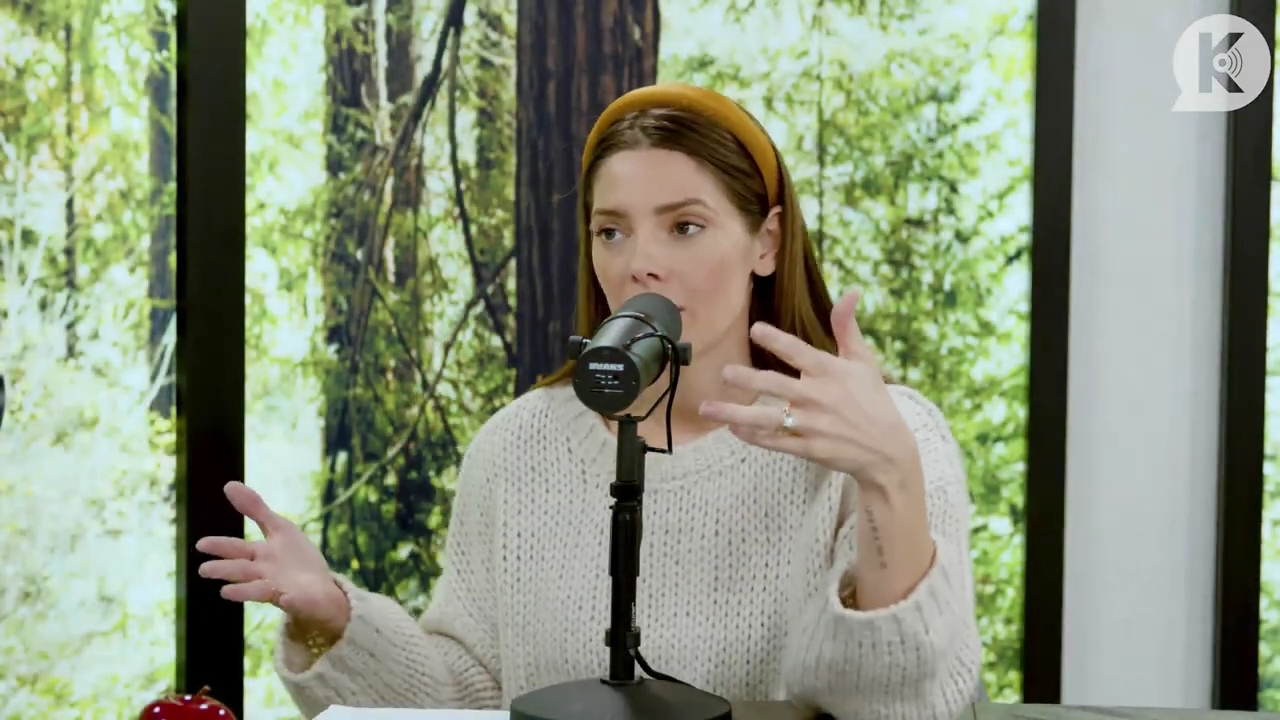 Ashley-Greene-dot-nl_TheTwilightEffect-TwiliightRewatchtPart2of3-0757.jpg Ashley-Greene-dot-nl_TheTwilightEffect-TwiliightRewatchtPart2of3-0757.jpg