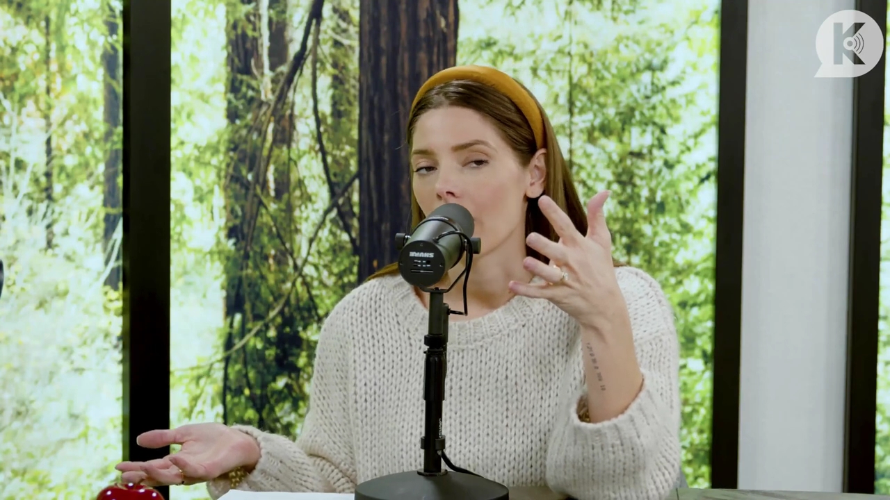 Ashley-Greene-dot-nl_TheTwilightEffect-TwiliightRewatchtPart2of3-0760.jpg Ashley-Greene-dot-nl_TheTwilightEffect-TwiliightRewatchtPart2of3-0760.jpg